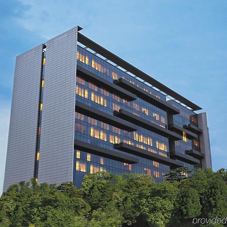 Trident Hyderabad Hotel Exterior photo The building