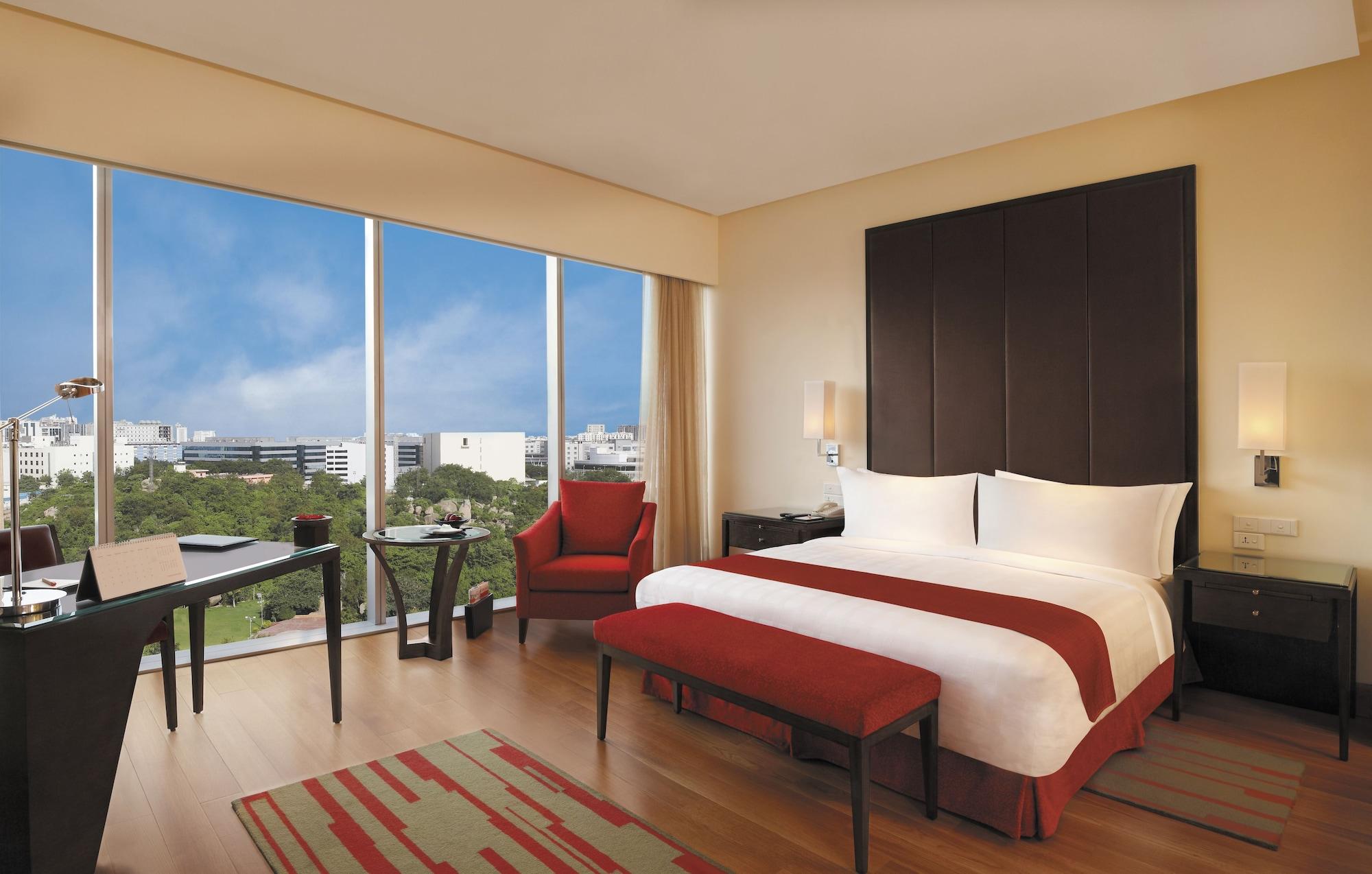 Trident Hyderabad Hotel Exterior photo