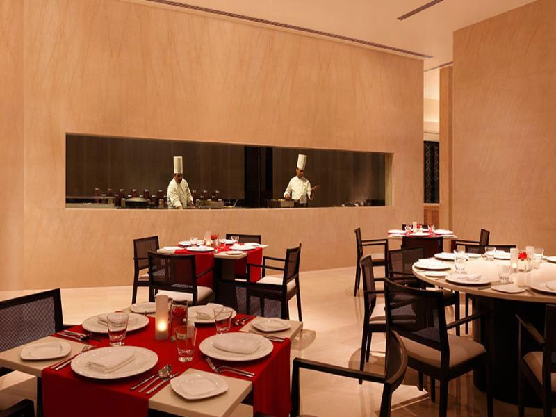 Trident Hyderabad Hotel Exterior photo The Park, New Delhi